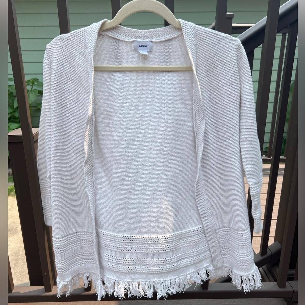 Old Navy Cream Cardigan Size Kids L 10/12 Fits Like Womens XS or Small